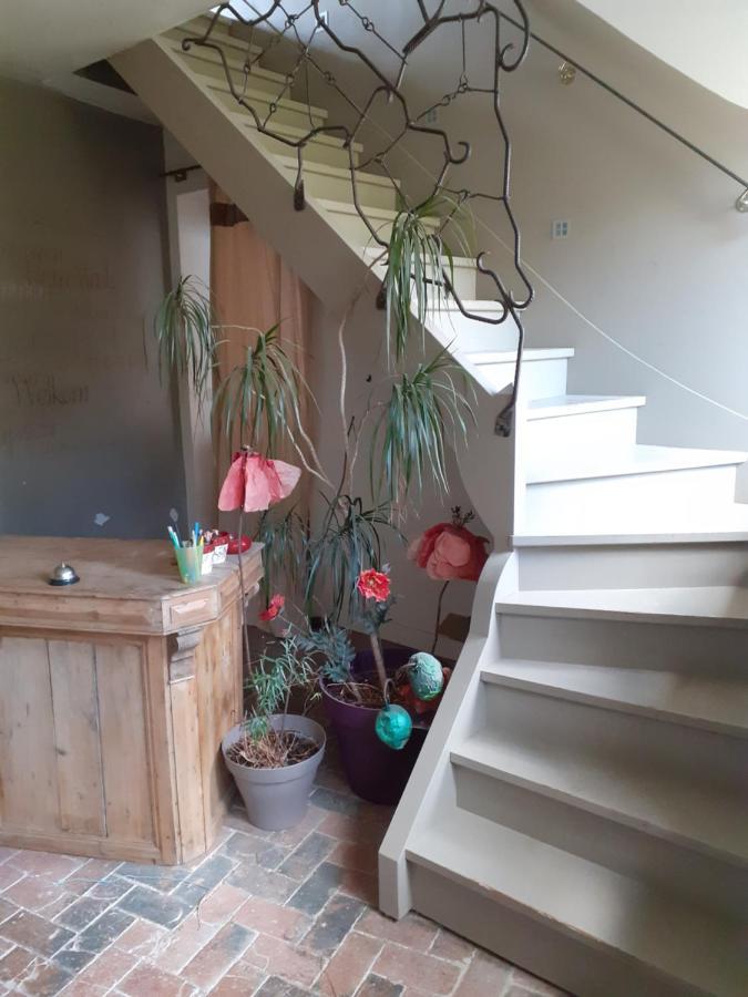 Bed and Breakfast Ferme De La Basse-Cour Gommerville Esterno foto