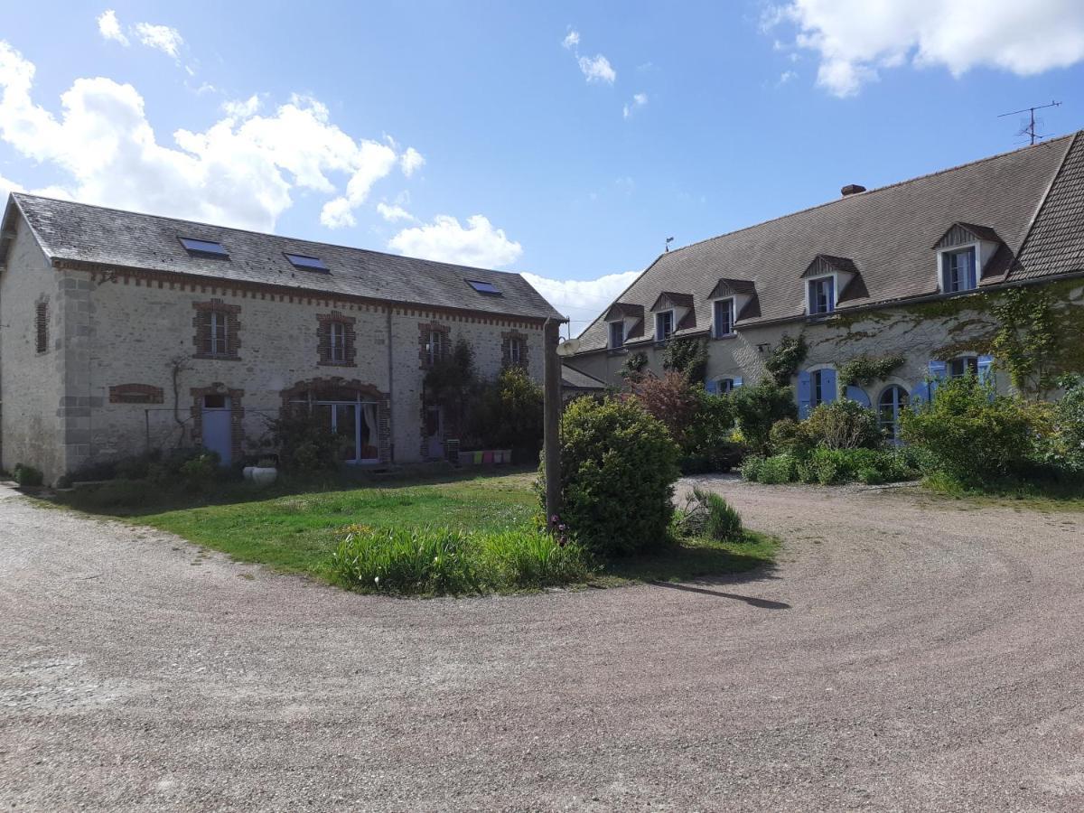 Bed and Breakfast Ferme De La Basse-Cour Gommerville Esterno foto