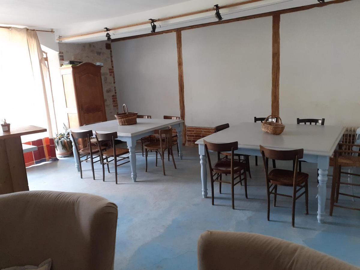 Bed and Breakfast Ferme De La Basse-Cour Gommerville Esterno foto