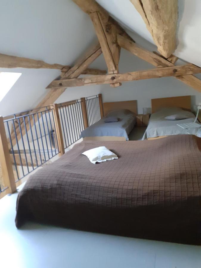 Bed and Breakfast Ferme De La Basse-Cour Gommerville Esterno foto